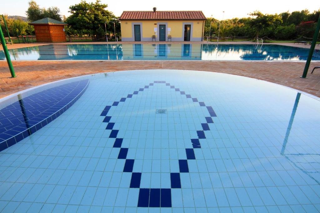 Campastrello Sport Hotel Residence Castagneto Carducci Exterior foto